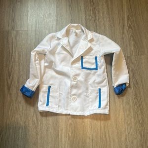 Kids doctor dress up size 4-6